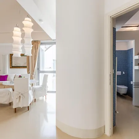 Ab - Via Dello Scalo 10 Falkland Apartman Bologna