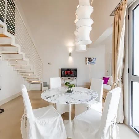 Ab - Via Dello Scalo 10 Falkland Appartement